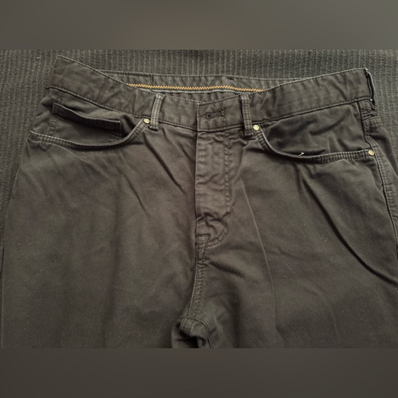 Zara jeans. All black. Waist 31 - Picture 1 of 4